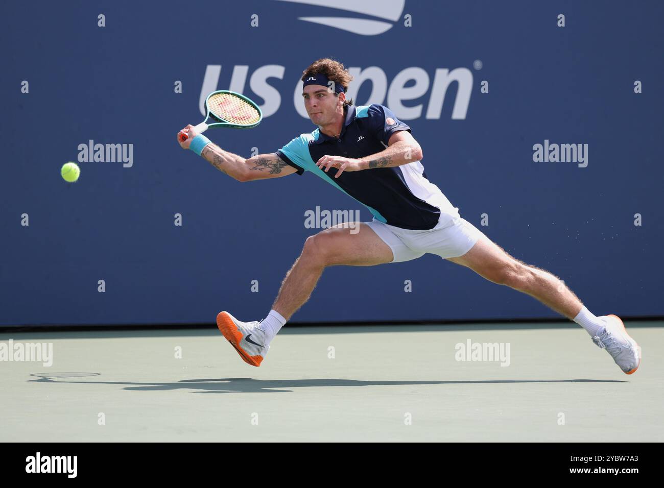 Joueur de tennis Thiago Seyboth Wild du Brésil en action aux US Open 2024 Championships, Billie Jean King Tennis Center, Queens, New York, États-Unis. Banque D'Images