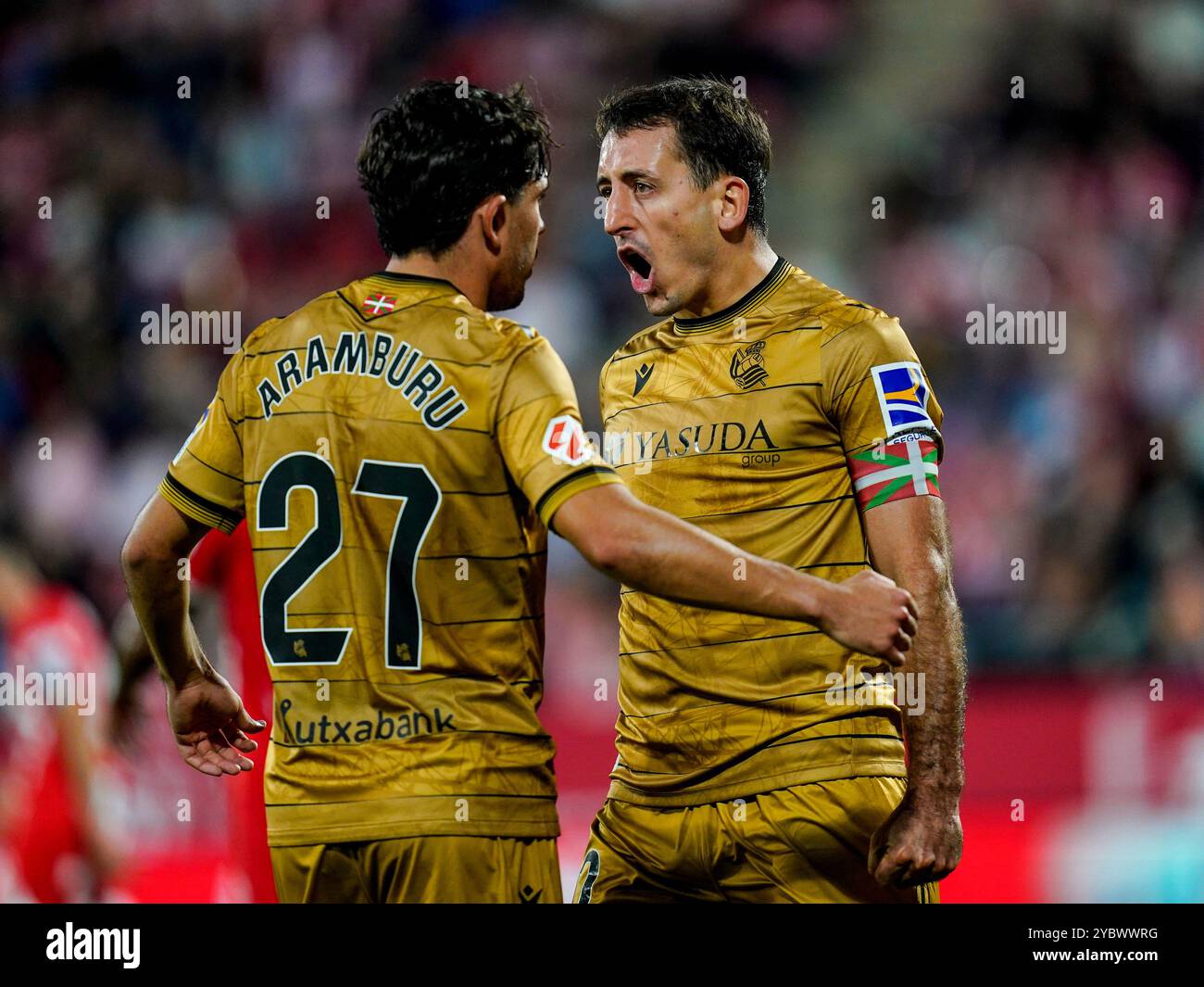 Mikel Oyarzabal de Real Sociedad célèbre le 0-1 lors du match la Liga EA Sports entre Girona FC et Real Sociedad disputé au stade Montilivi le 19 octobre 2024 à Gérone, Espagne. (Photo de Sergio Ruiz / Imago) Banque D'Images