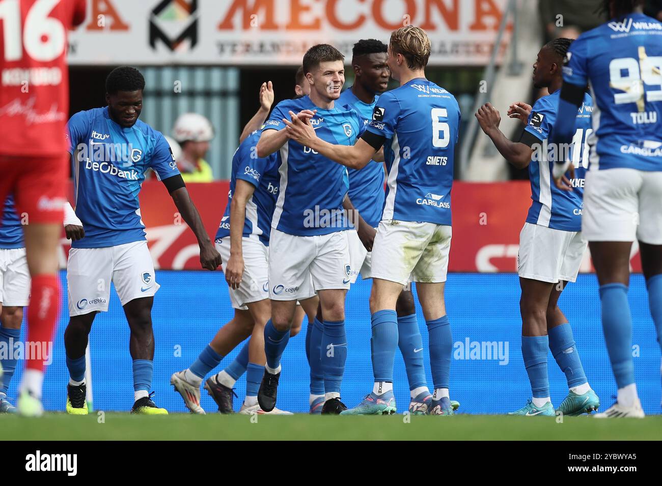 Genk, Belgique. 20 octobre 2024. Jarne Steuckers de Genk célèbre après avoir marqué lors d'un match de football entre KRC Genk et STVV, dimanche 20 octobre 2024 à Genk, le jour 11 de la saison 2024-2025 de la première division du championnat belge 'Jupiler Pro League'. BELGA PHOTO BRUNO FAHY crédit : Belga News Agency/Alamy Live News Banque D'Images