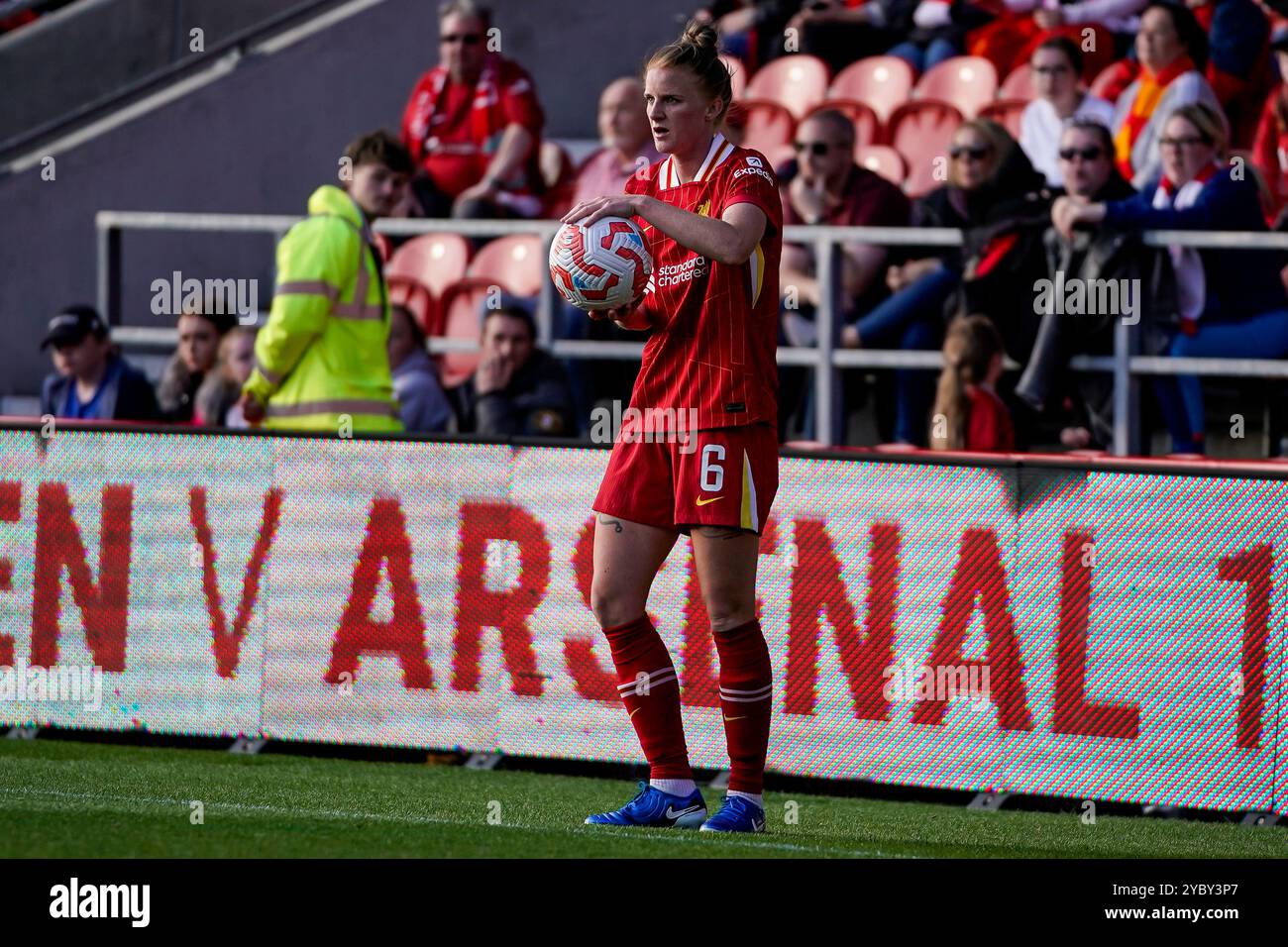 St Helens, Royaume-Uni. Dimanche 20 octobre 2024, Barclays Women’s Super League : Liverpool FC Women vs Crystal Palace Women au St Helens Stadium. Jasmine Matthews se lance. Crédit James Giblin/Alamy Live News. Banque D'Images