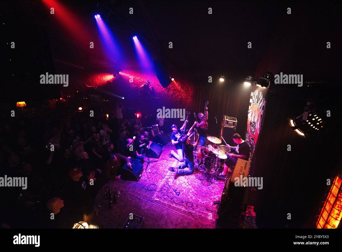 Zeke, le groupe de punk hardcore américain, se produisant à Berlin au Runners Rosk&Motor Club. Banque D'Images