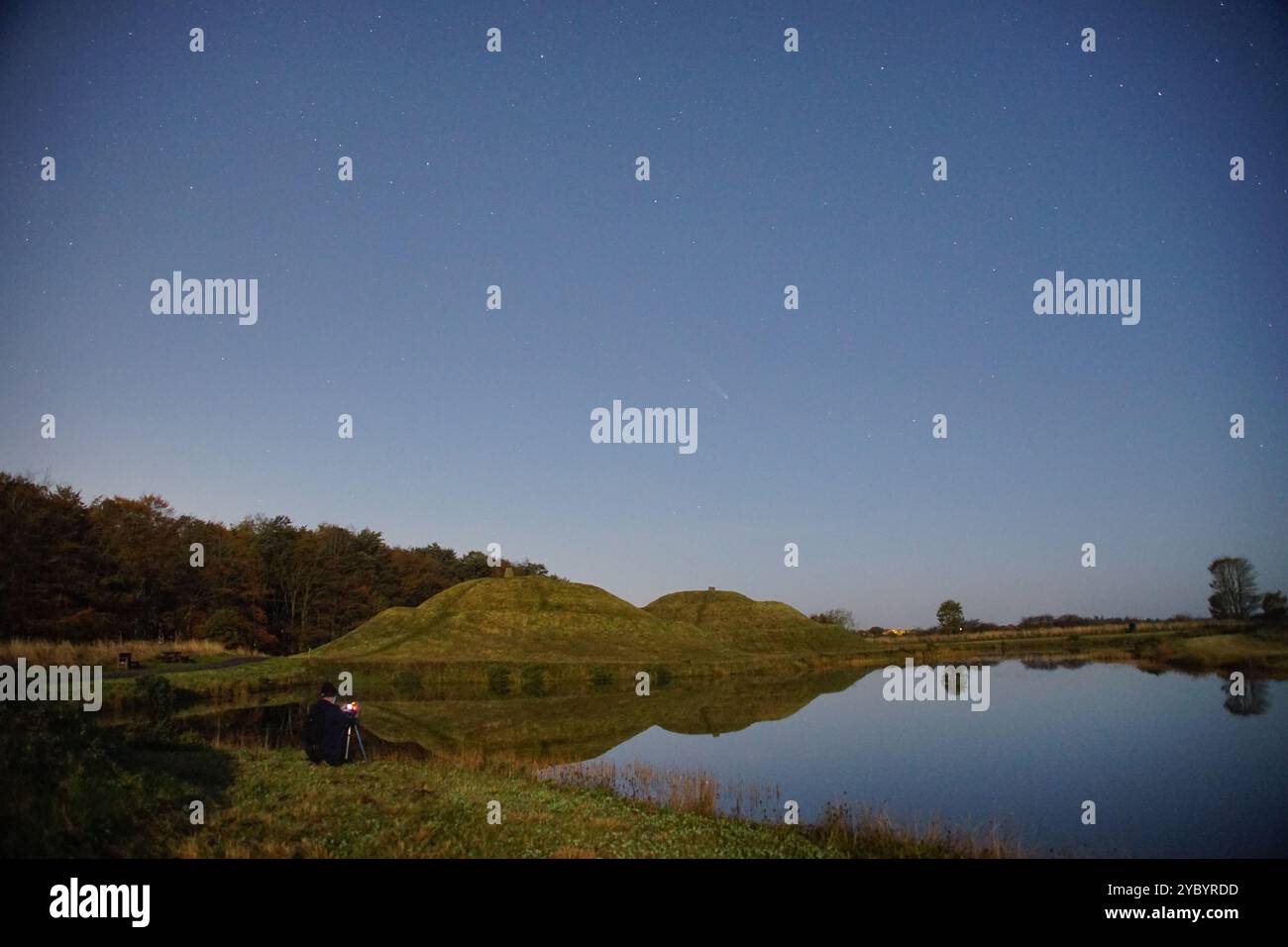 Comète C/2023 A3 (Tsuchinshan-ATLAS), le ciel de Cramlington, Northumberlandia, Northumberland, Royaume-Uni, 19 octobre, 2024, crédit : DEW/Alamy Live News Banque D'Images