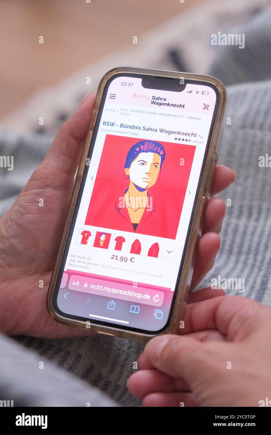 Culte de la personnalité autour de Sahra Wagenknecht dans sa boutique en ligne Banque D'Images