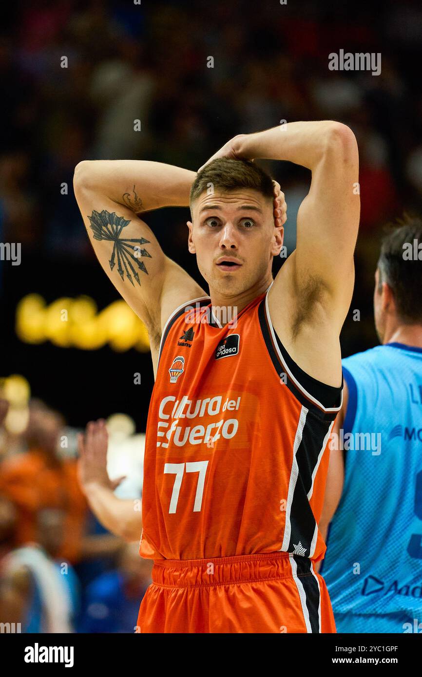 Valencia, Espagne. 20 octobre 2024. Nate Sestina de Valence basket en action lors de la Liga Endesa saison régulière Round 4 au Pabellon Furente San Luis. Score final ; Valencia basket 89:88 Morabanc Andorra crédit : SOPA images Limited/Alamy Live News Banque D'Images