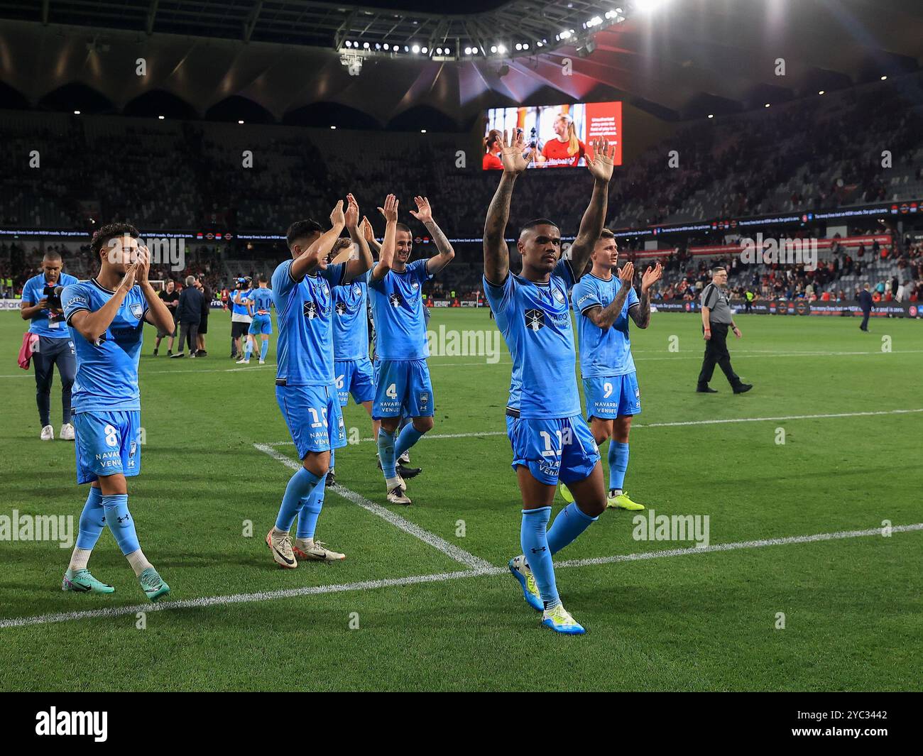 Sydney, Australie. 19 octobre 2024. Joueurs du Sydney FC vus après le match de A-League 24/25 entre le Sydney FC et le Western Sydney Wanderers FC. Le Western Sydney Wanderers FC a perdu 2-1 contre le Sydney FC. Crédit : SOPA images Limited/Alamy Live News Banque D'Images