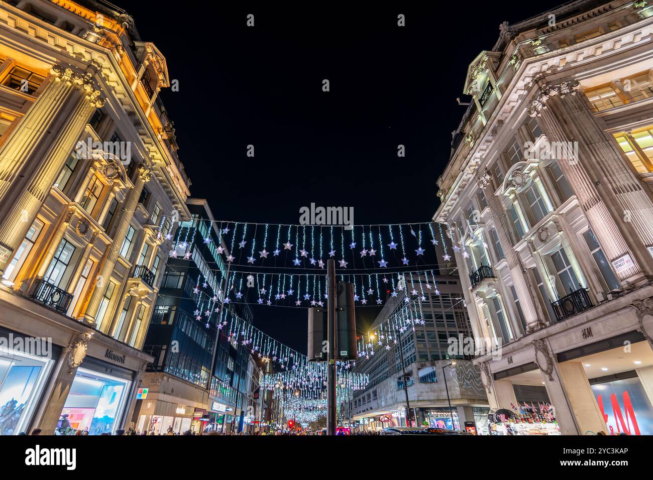 Les lumières de Noël sur Oxford Street, London, UK Banque D'Images