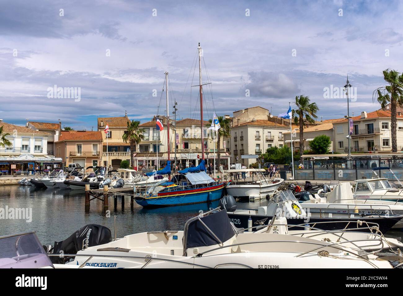 Vue du port de Meze, Hérault, Occitanie, France, Europe Banque D'Images