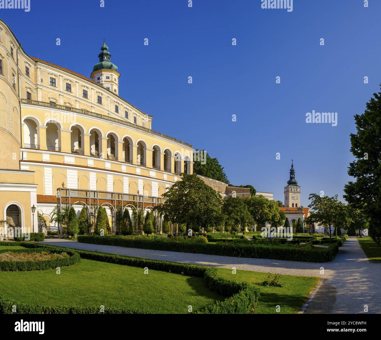 Château de Mikulov et parc du château, château de Mikulov, vieille ville, Mikulov, région de Breclav, région de Jihomoravsky, Moravie du Sud, République tchèque, Europe Banque D'Images