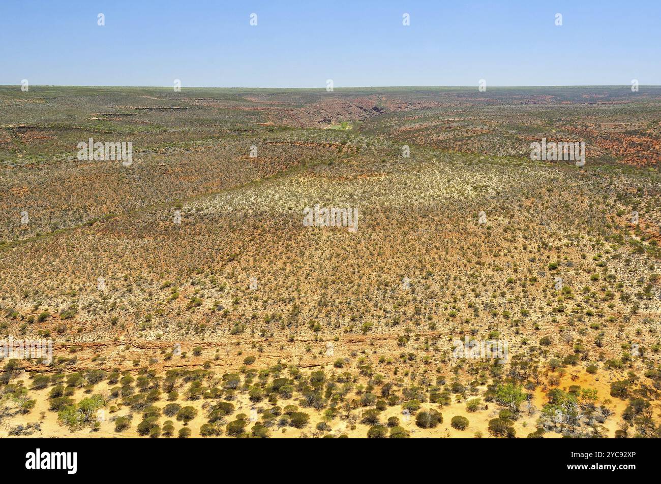 Vue sur le paysage aride depuis le Hawk's Head Lookout, un point de vue spectaculaire dans le parc national de Kalbarri, Kalbarri, WA, Australie, Océanie Banque D'Images