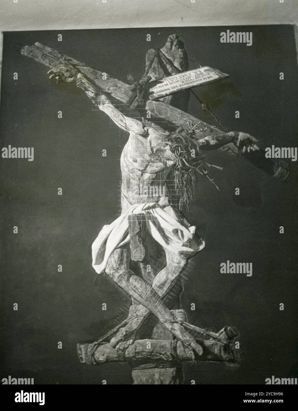 Le tableau Crucifixion, de l'artiste espagnol Benito Prieto Coussent, années 1960 Banque D'Images