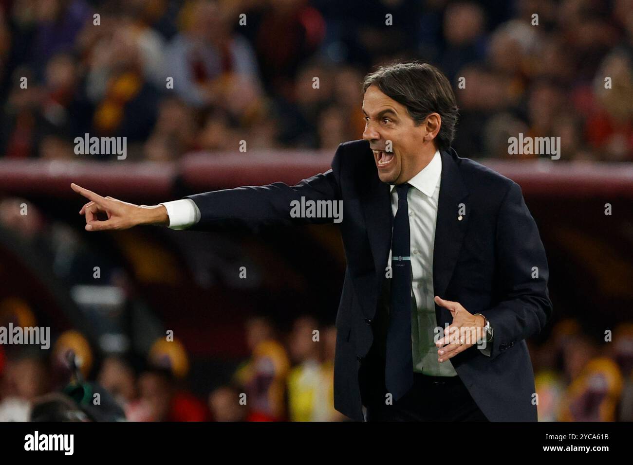 Simone Inzaghi entraîneur de l'Inter réagit lors du match de football de Serie A AS Roma - Inter FC Stadio Olimpico le 20 octobre 2024 à Rome, Italie Banque D'Images