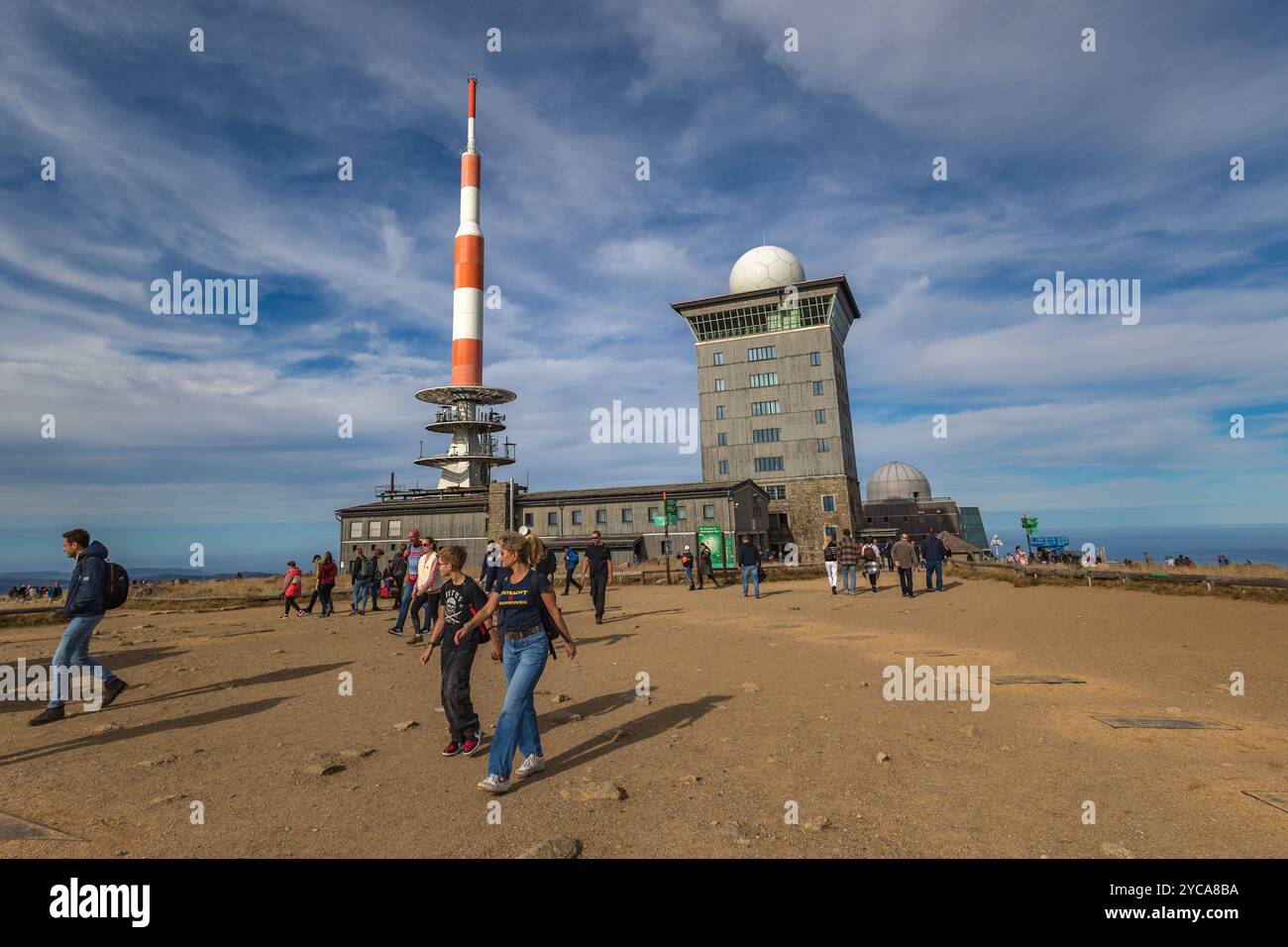 18.10.2024 : Wanderer haben den Gipfel erreicht *** 18 10 2024 randonneurs ont atteint le sommet Banque D'Images