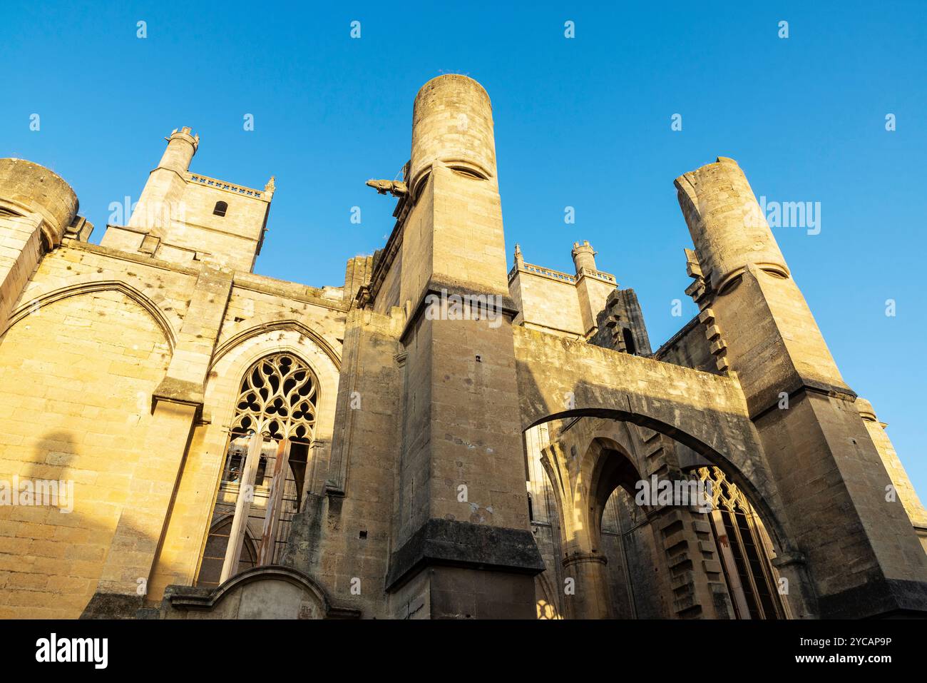 Cathédrale de Narbonne, dédiée à Saint-Just-et-Saint-Pasteur ou Saints Justus et Pasteur, Narbona, Occitanie, France Banque D'Images