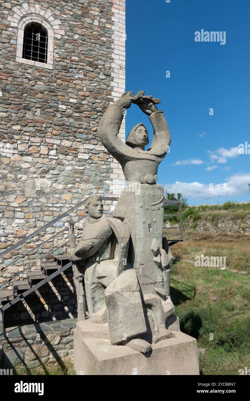 Le monument « Force, gloire et victoire » sculpté par Jordan Grabul. Forteresse de Skopje (Kale), Macédoine du Nord, Balkans. Banque D'Images