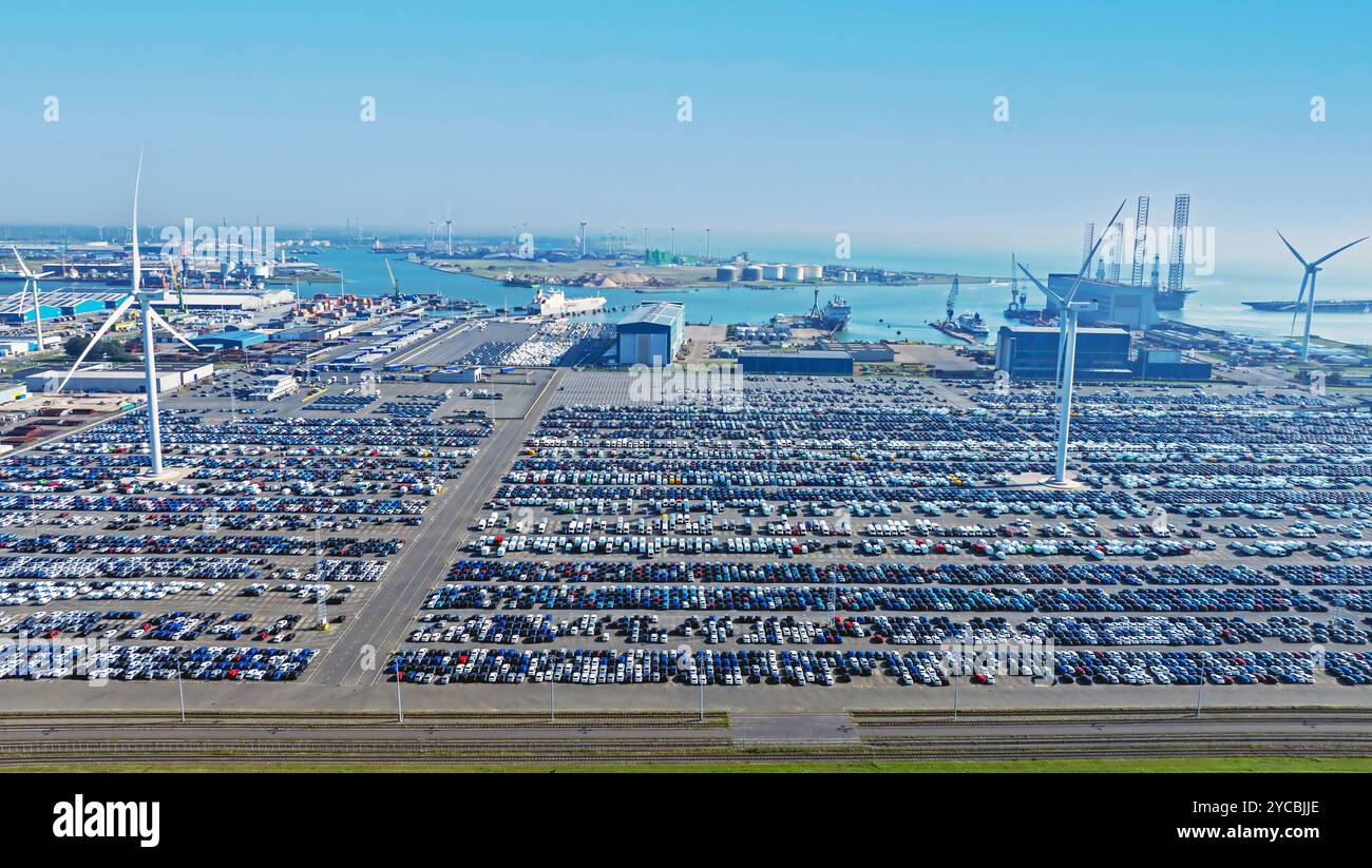 Antenne de l'industrie automobile électrique près de Vlissingen aux pays-Bas Banque D'Images