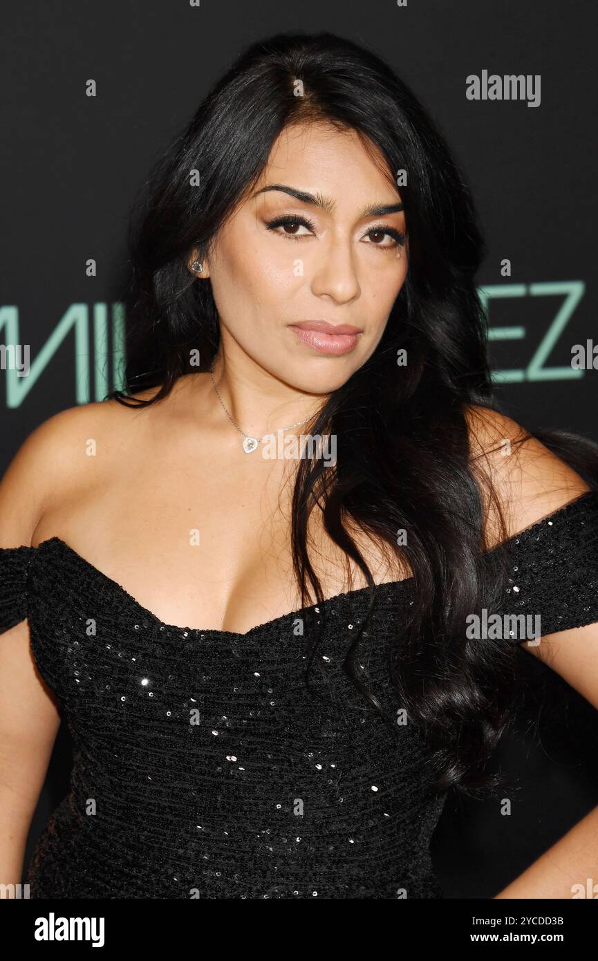 LOS ANGELES, CALIFORNIE - 21 OCTOBRE : Adriana Paz assiste à la première à Los Angeles de 'Emilia Perez' de Netflix au Théâtre égyptien Hollywood sur OC Banque D'Images