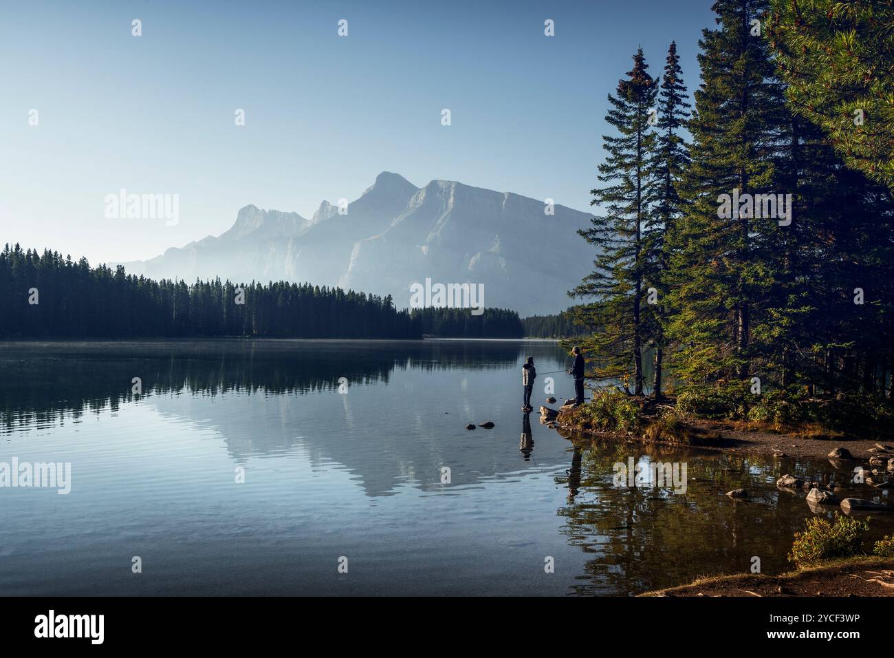 Le lac Two Jack, Banff, Alberta, Canada Banque D'Images