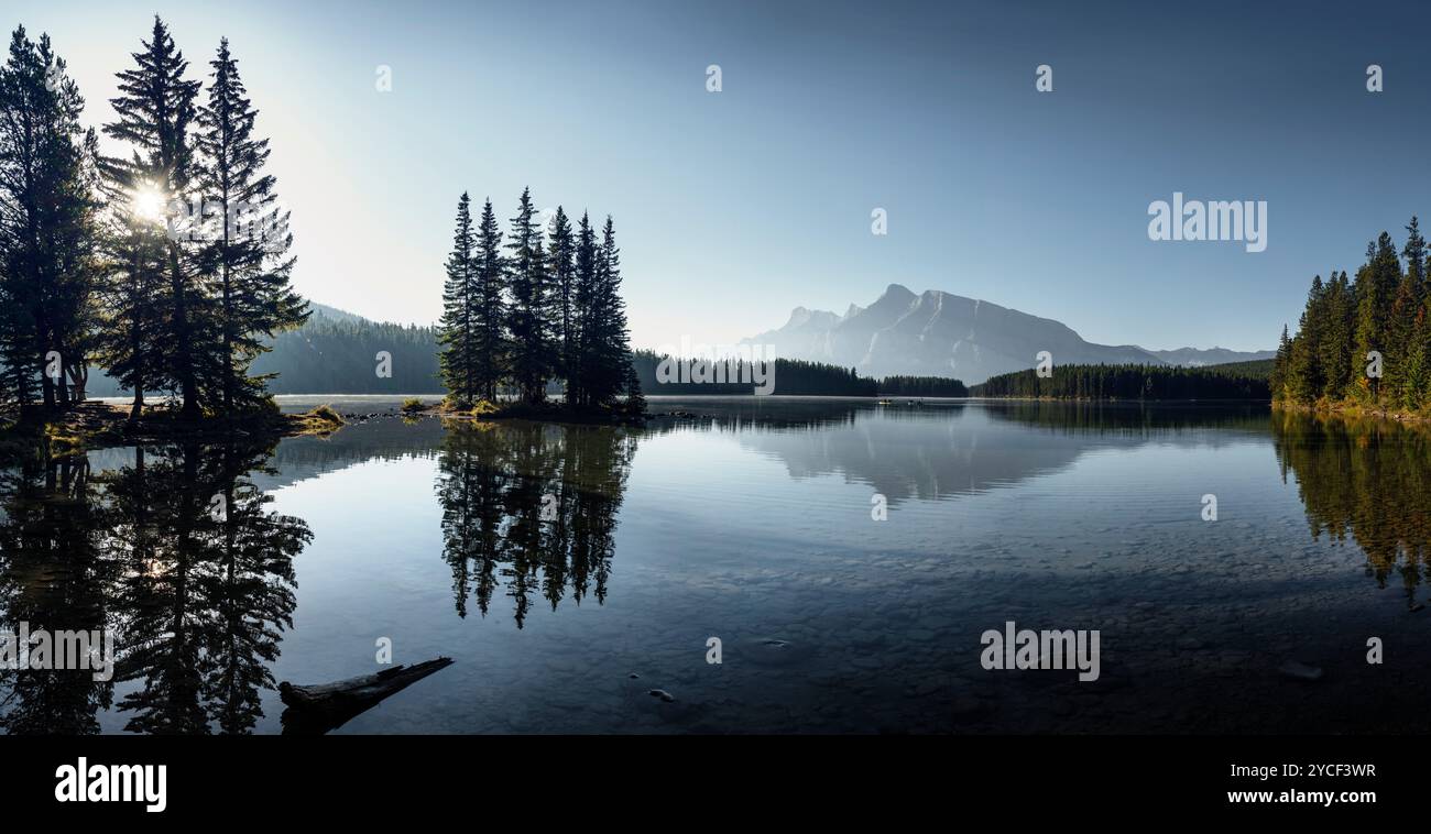 Le lac Two Jack, Banff, Alberta, Canada Banque D'Images
