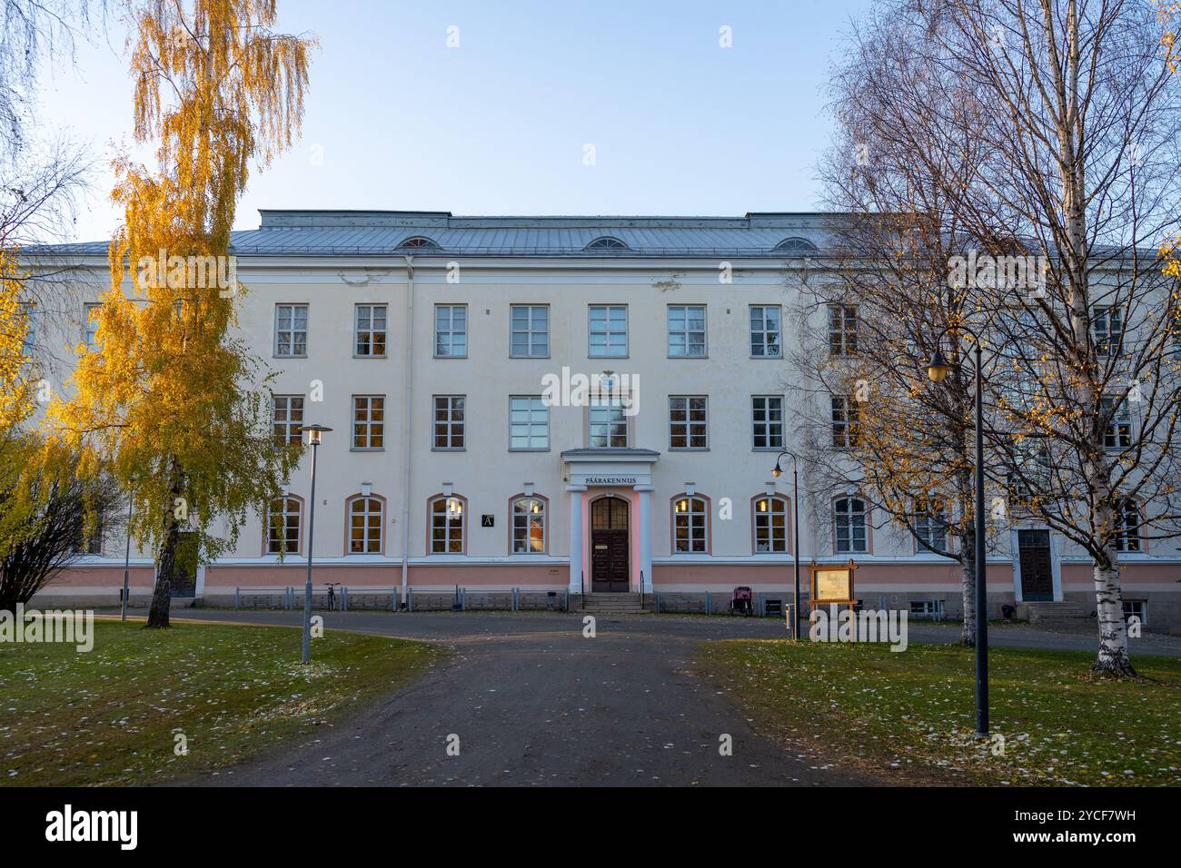 Ancien bâtiment du campus à Kajaani Banque D'Images