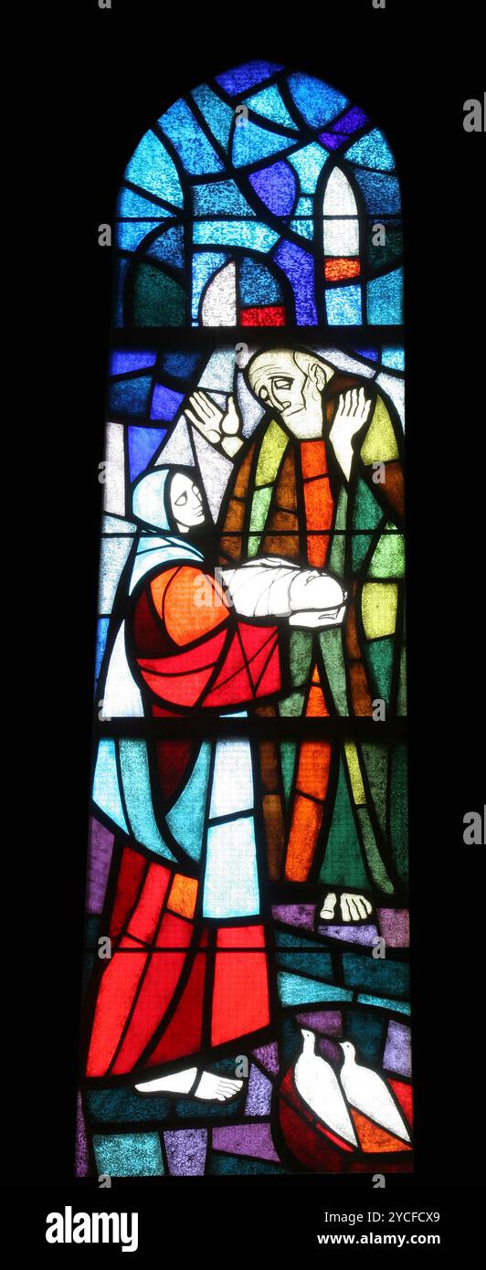 Fenêtre d’église Banque D'Images