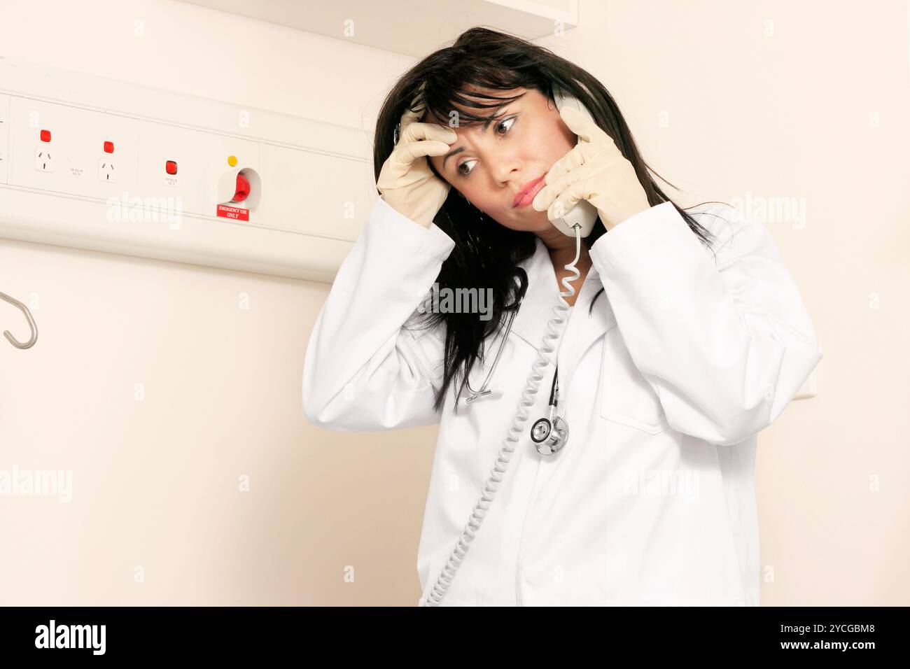 Le dilemme médical inquiétait docteur Banque D'Images