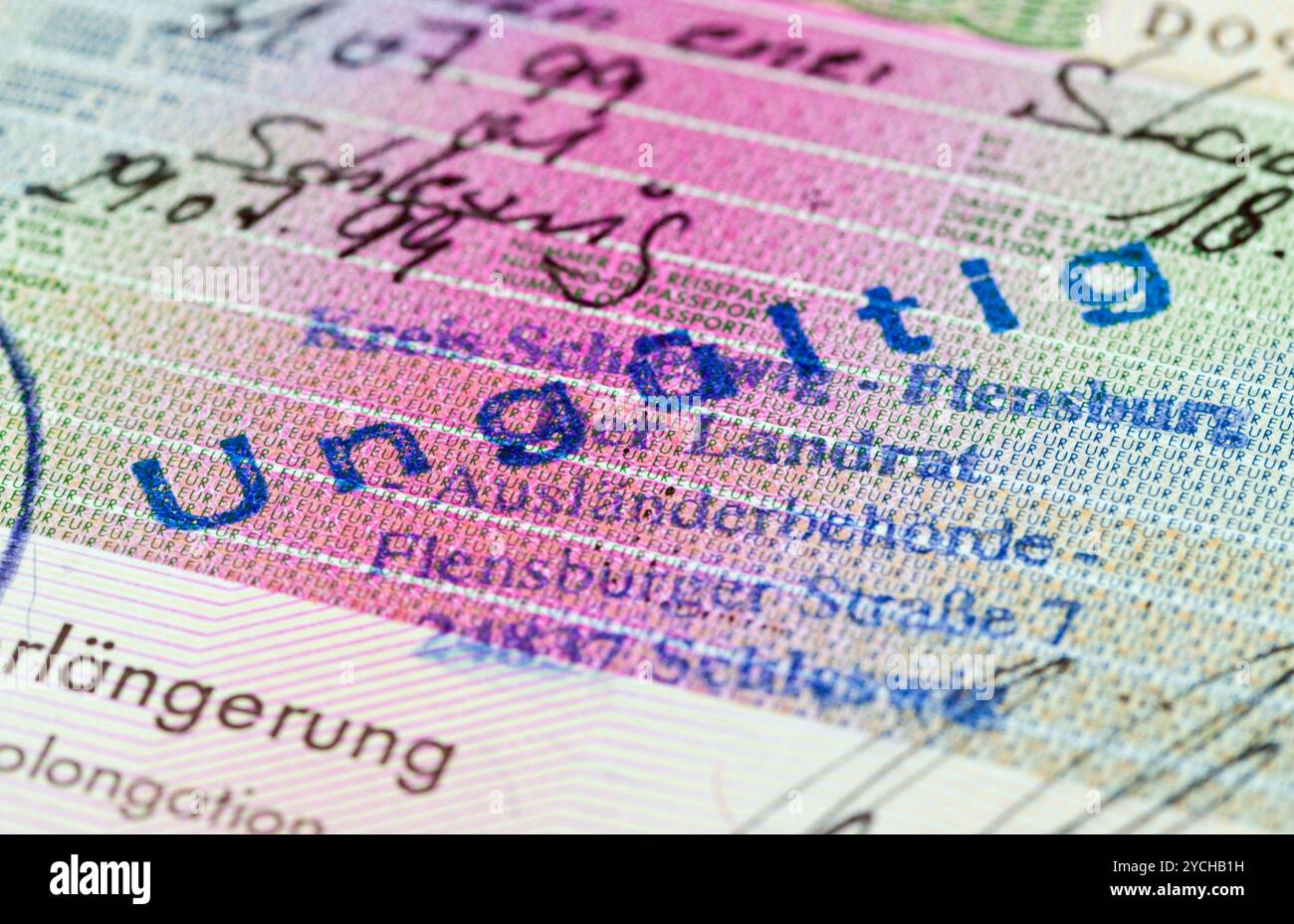 Visa Schengen dans le passeport. Fragment Banque D'Images