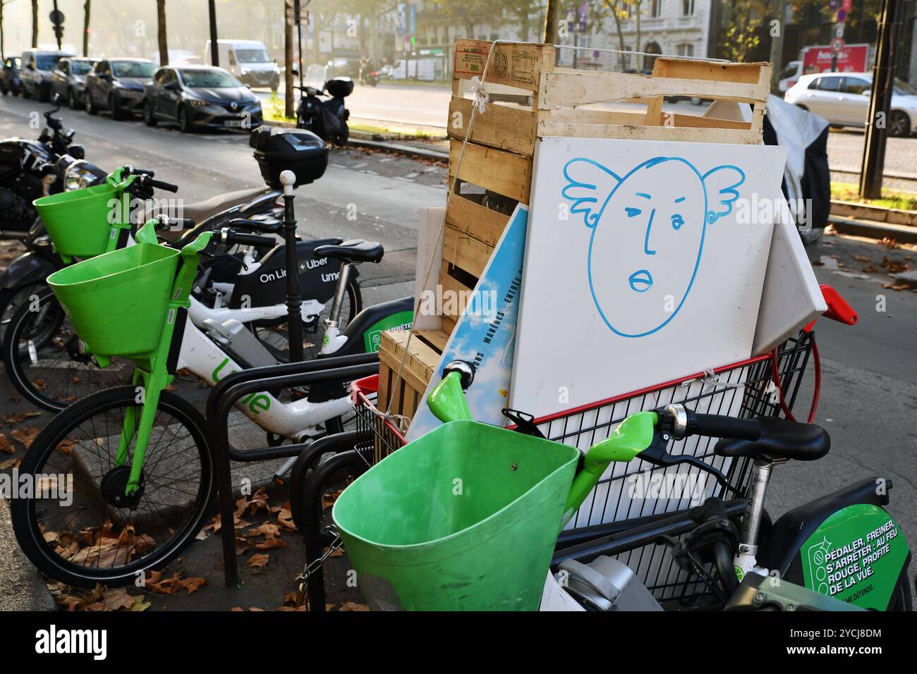 Lime Velib à Paris - France Banque D'Images