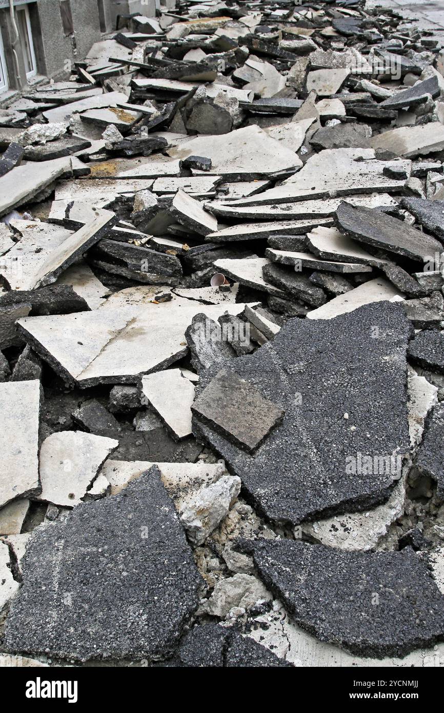 Asphalte endommagée Banque D'Images