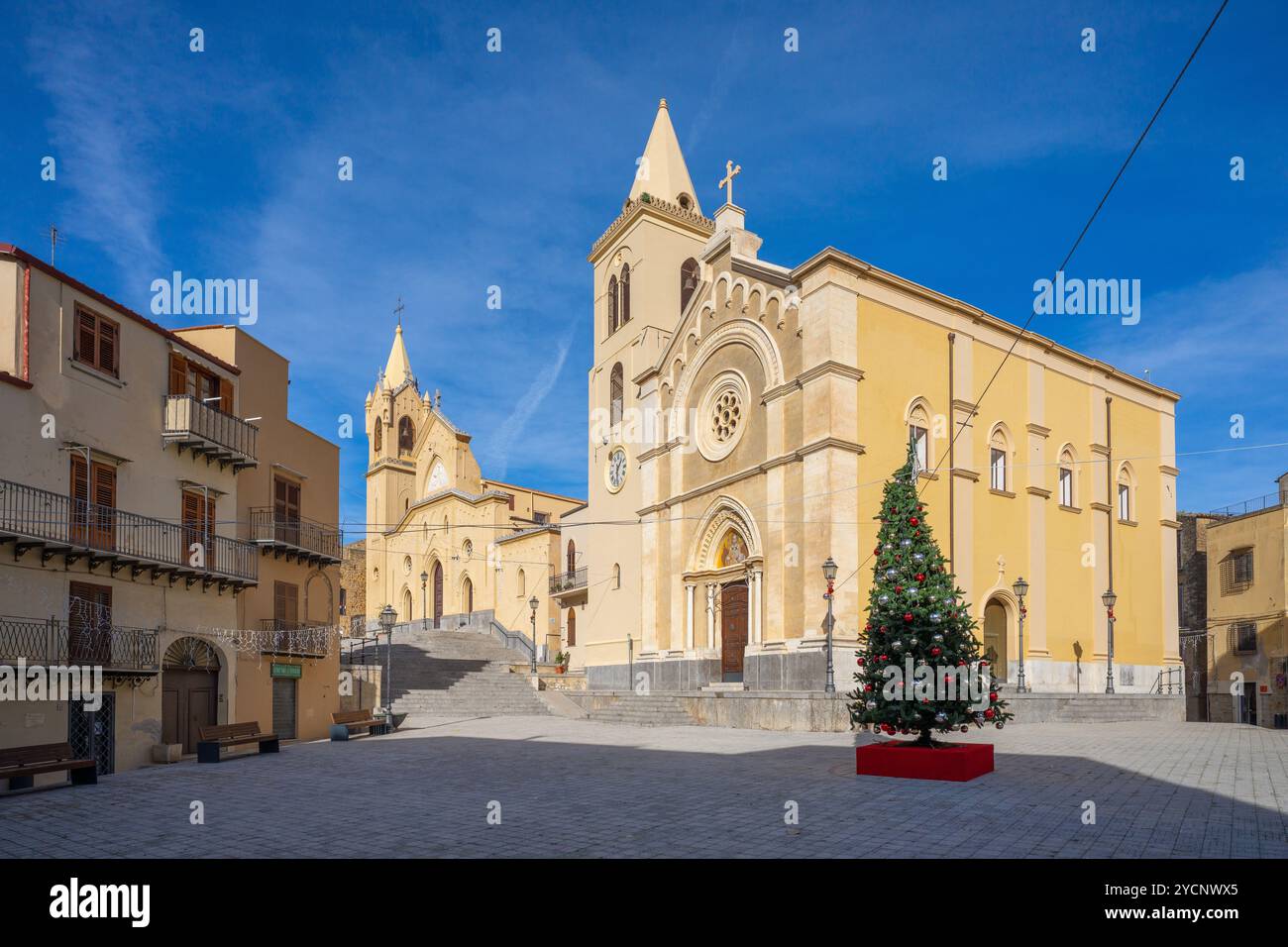 Église Santa Maria Annunziata et église San Nicolò di Mira, Mezzojuso, Palerme, Sicile, Italie Banque D'Images