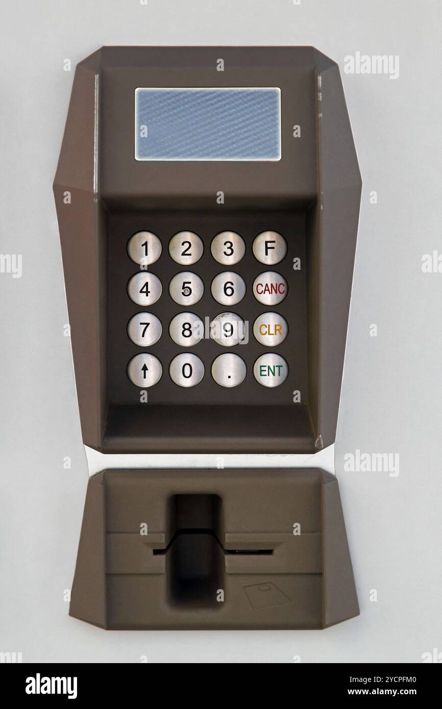Keypad atm Banque de photographies et d’images à haute résolution - Alamy