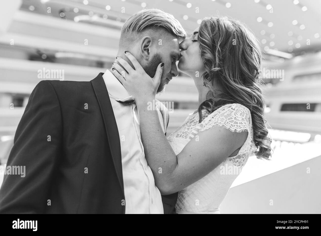 Beau couple posing Banque D'Images