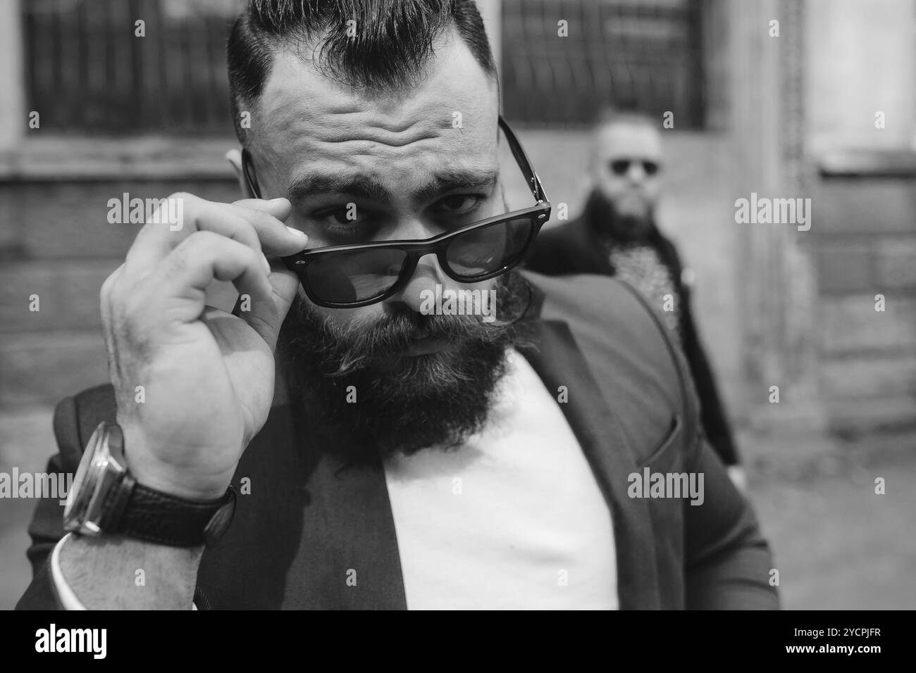 Deux hommes barbus élégant Banque D'Images