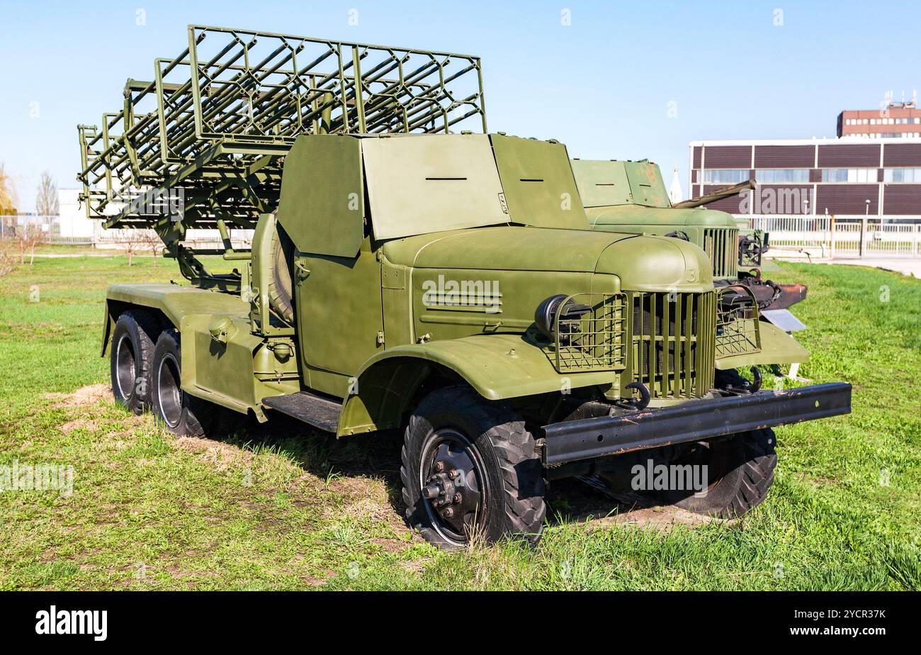 BM-31-12 Andryusha multiple Launch Rocket System Banque D'Images