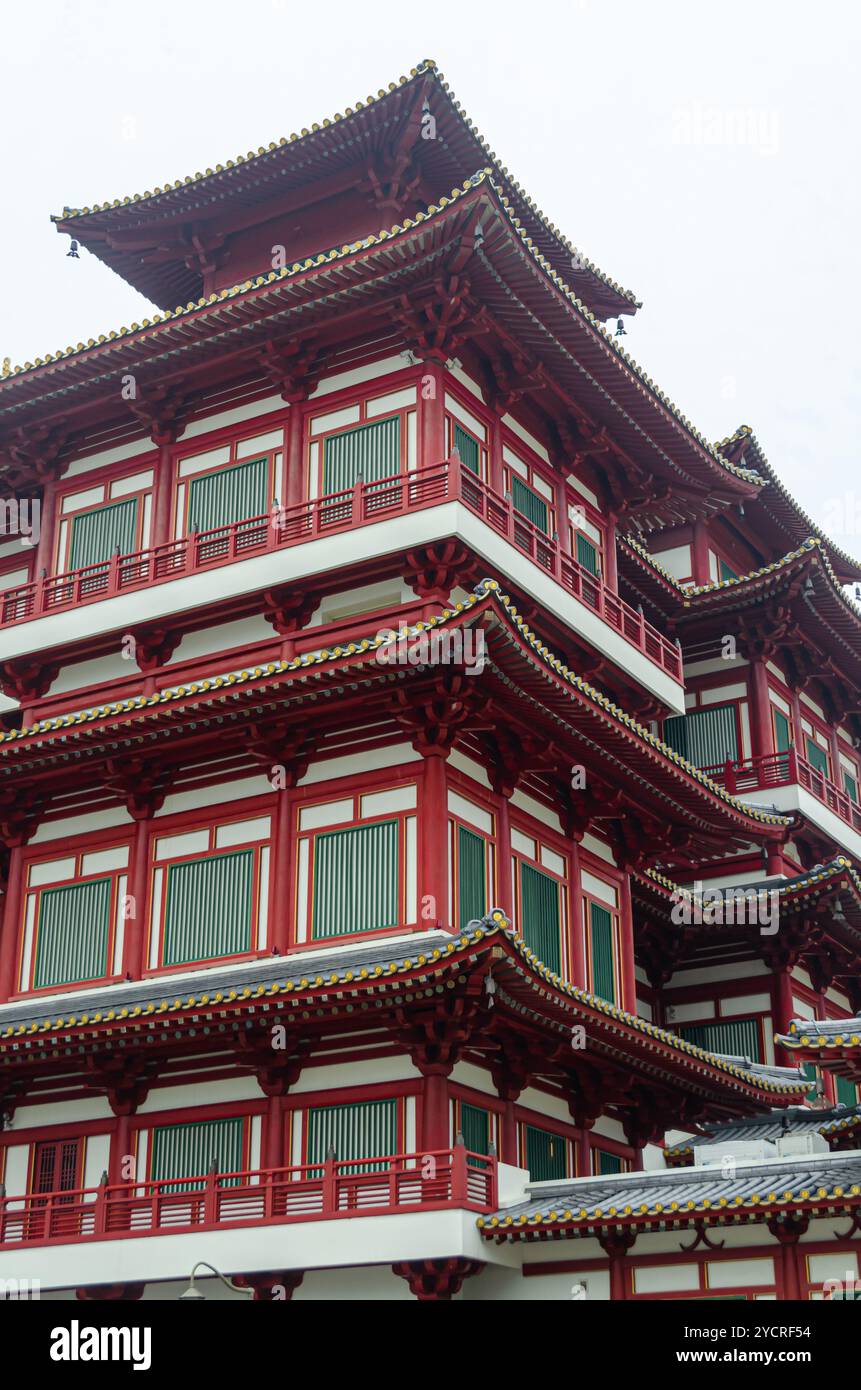 Belle vue de Buddha Tooth Relic Temple à Singapour Banque D'Images