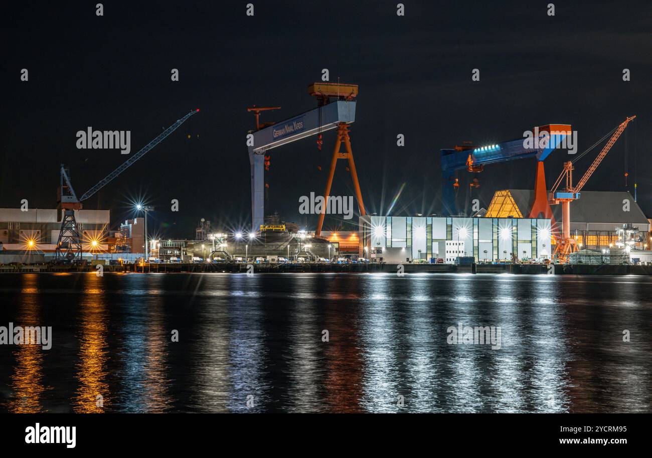 Kiel, Allemagne, 17.09.2024 Port de Kiel, les chantiers navals ThyssenKrupp et allemands avec sous-marin allemand amarré. Banque D'Images