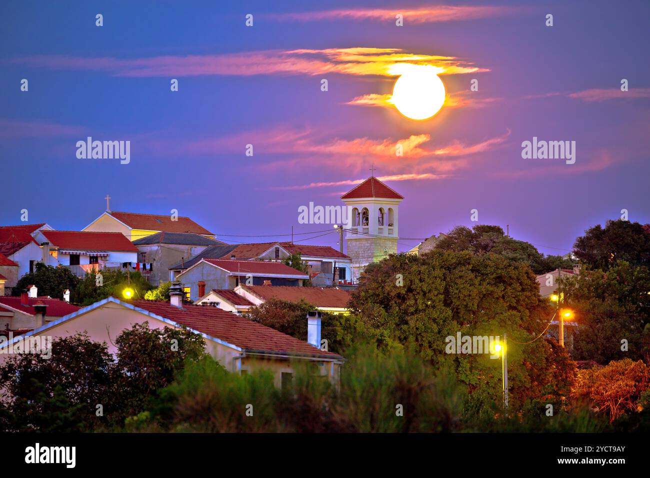 Vue de nuit en banlieue Bokanjac Zadar Banque D'Images