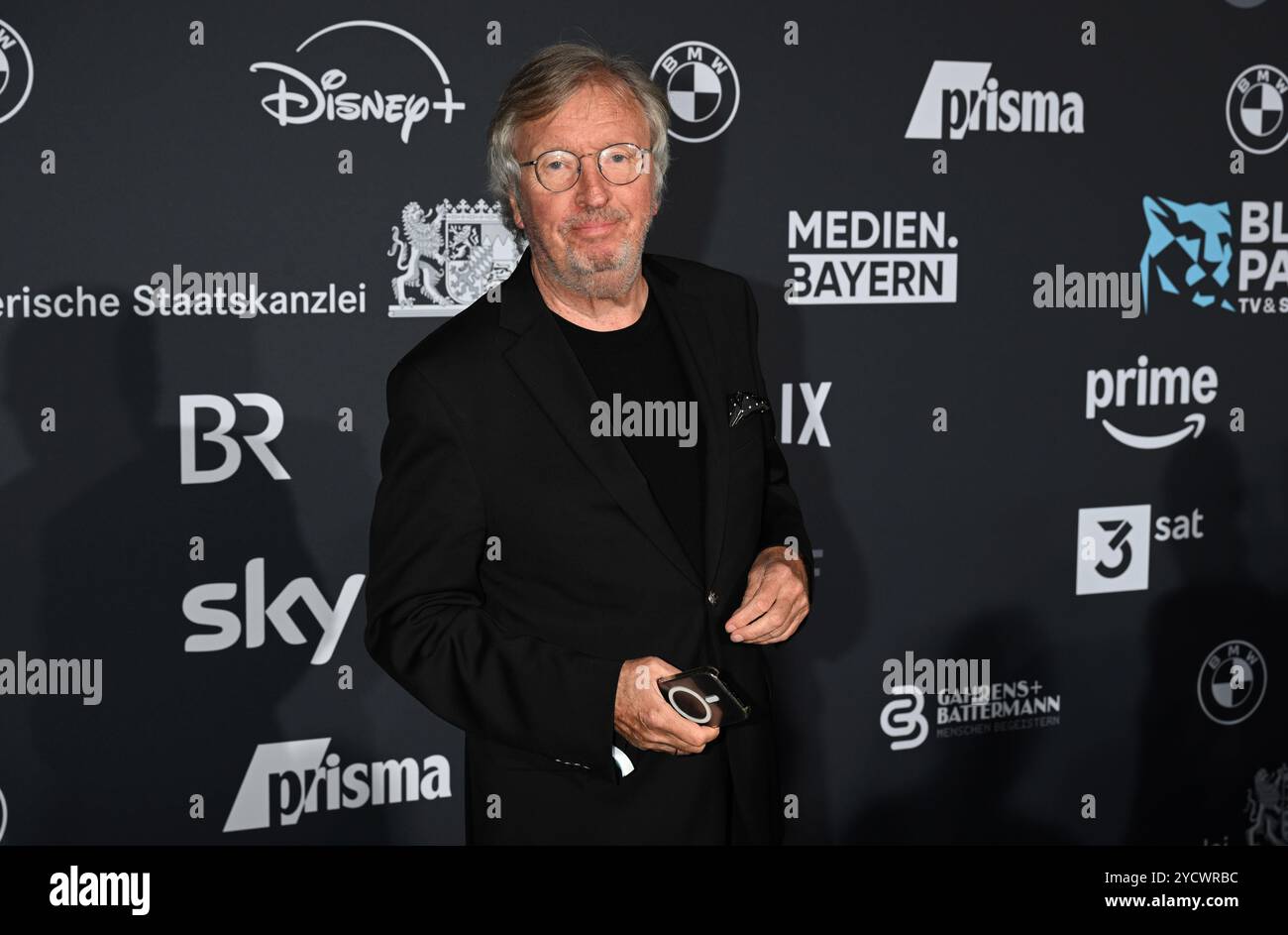 Munich, Allemagne. 23 octobre 2024. Le présentateur Werner Schulze-Erdel est présent à la présentation du prix « Blue Panther » TV and streaming au BMW Welt. L'ancien Prix de la télévision bavaroise porte ce nom depuis 2022. Crédit : Felix Hörhager/dpa/Alamy Live News Banque D'Images