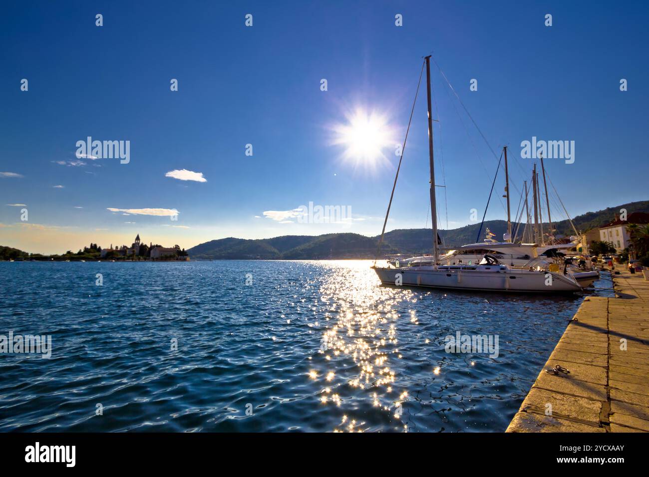 L''île de Vis disponibles et church view Banque D'Images