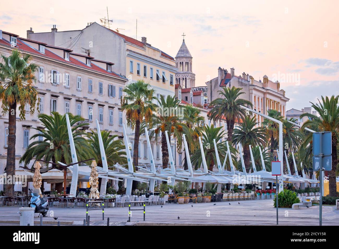 Split Riva waterfront matin voir Banque D'Images