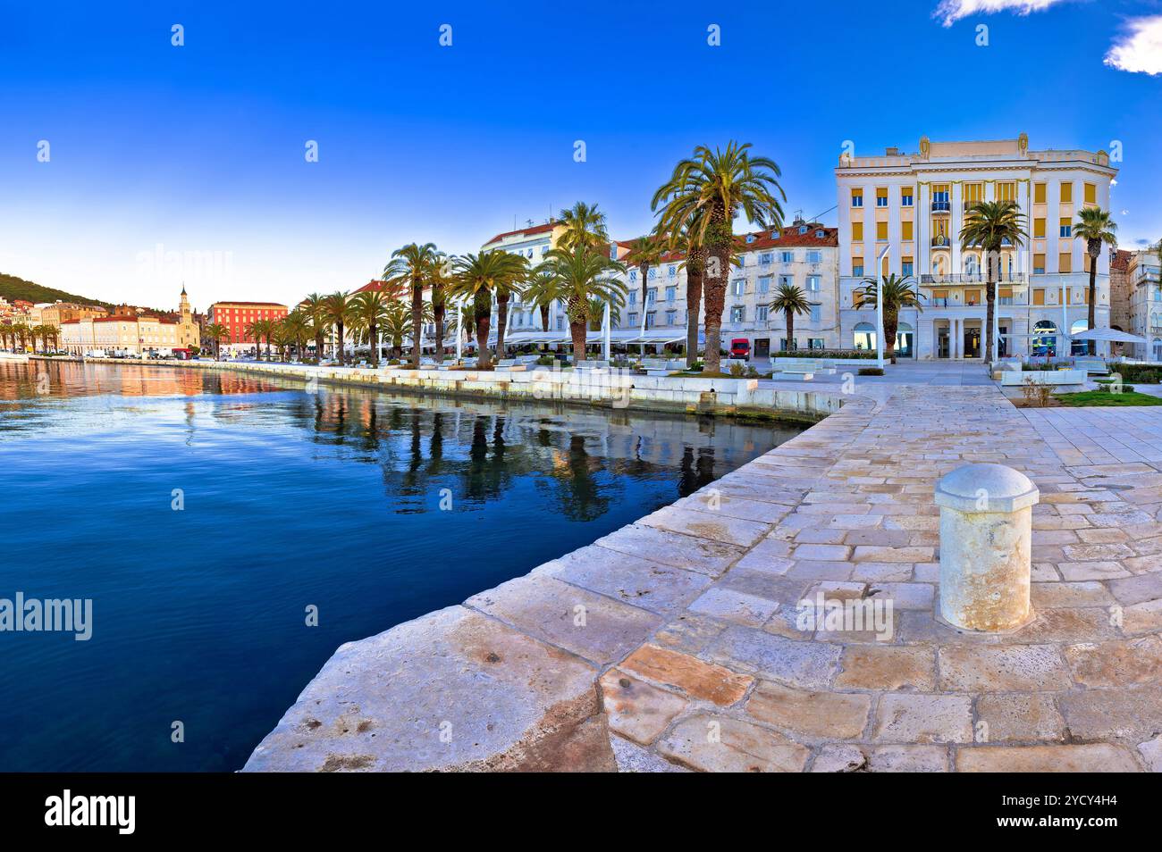 Vue panoramique du front de mer de split de pier Banque D'Images
