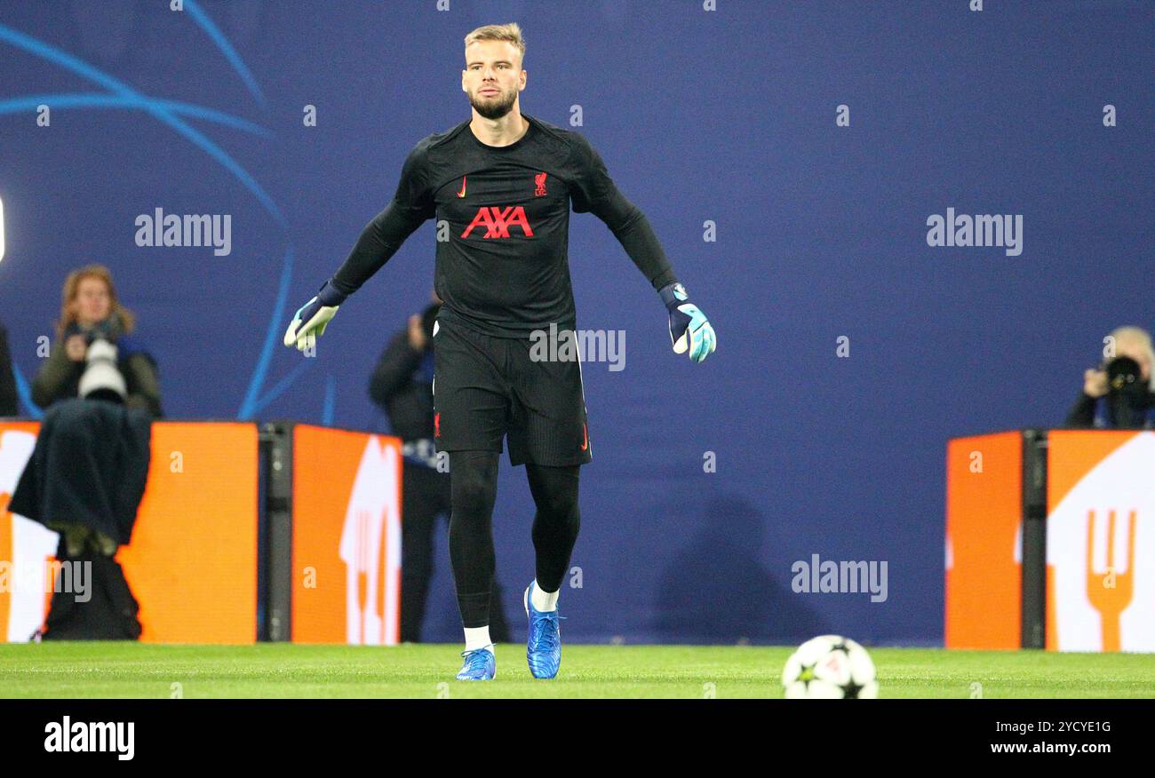 Leipzig, Allemagne. 23 octobre 2024. Le Gpalkeeper de Liverpool, Vitezslav Jaros, est vu avant leur match de l'UEFA Champions League entre le RB Leipzig et le Liverpool FC au Red Bull Arena Stadion . Crédit : Davide Elias / Alamy Live News Banque D'Images