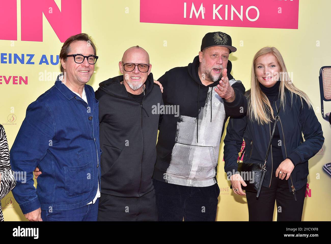 Premiere von Alter Weisser MANN Jan Josef Liefers, Thomas d, eigentlich Thomas Dürr, Smudo bürgerlich Michael Bernd Schmidt, Natja Uhl Ankunft, roter Teppich zur Premiere von Alter Weisser MANN in Berlin, AM 24.10.2024 *** Premiere of Alter Weisser MANN Jan Josef Liefers, Thomas d, en fait Thomas Dürr, Smudo bürgerlich Michael Bernd Schmidt, Natja Uhl, arrivée sur le 24 octobre 2024 de l'Alter Phocarress Banque D'Images