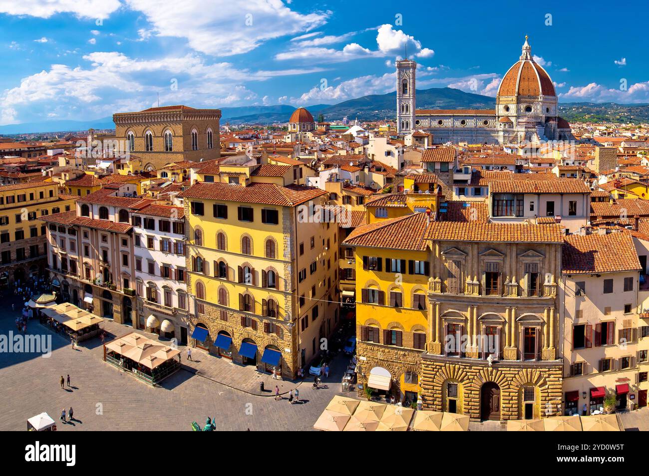 Place Florence et cathédrale di Santa Maria del Fiore ou vue sur le Duomo Banque D'Images