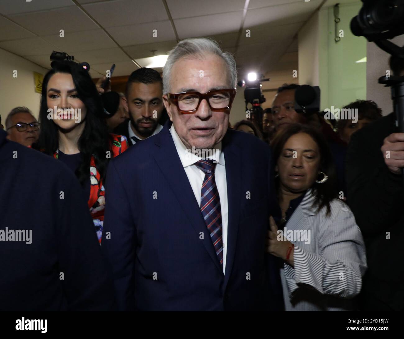 Mexico, Mexique. 24 octobre 2024. Le Gouverneur de l’Etat de Sinaloa, Ruben Rocha, lors de sa visite au Congrès mexicain dans le cadre de sa tournée de travail, où il a abordé la question de la violence à Sinaloa et la capture du trafiquant présumé Mayo Zambada. Le 24 octobre 2024 à Mexico, Mexique. (Photo de Ian Robles/Eyepix Group/SIPA USA) crédit : SIPA USA/Alamy Live News Banque D'Images