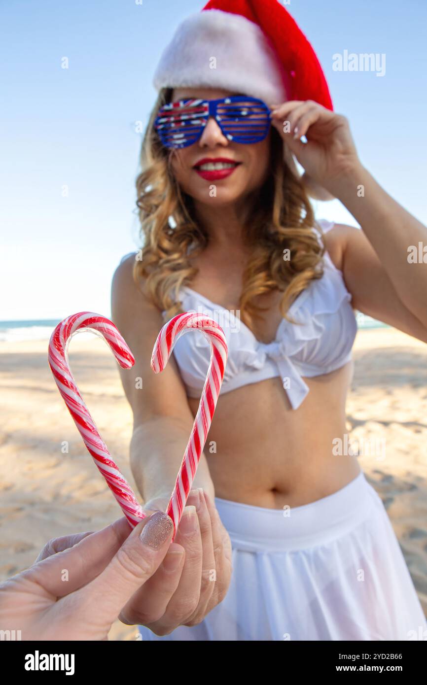 Bonbons canne amour coeur à Noël Banque D'Images