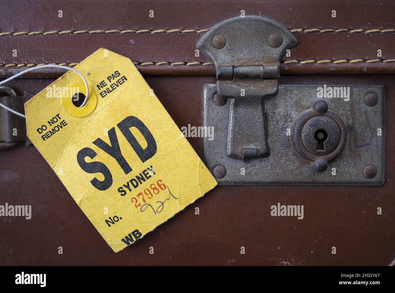 Une étiquette de bagage rétro sur Une valise Vintage, pour Sydney, Australie, Océanie Banque D'Images