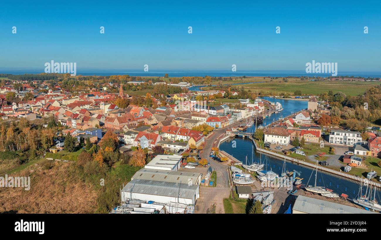 24.10.2024 : Seebad Ueckermünde Ueckermünde Mecklenburg - Vorpommern Deutschland *** 24 10 2024 Seebad Ueckermünde Ueckermünde Mecklenburg Poméranie occidentale Allemagne Banque D'Images