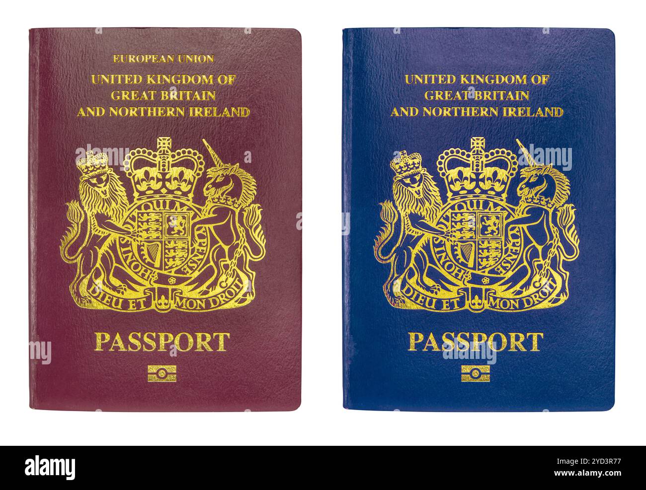 Anciens et nouveaux passeports britanniques bleus Banque D'Images