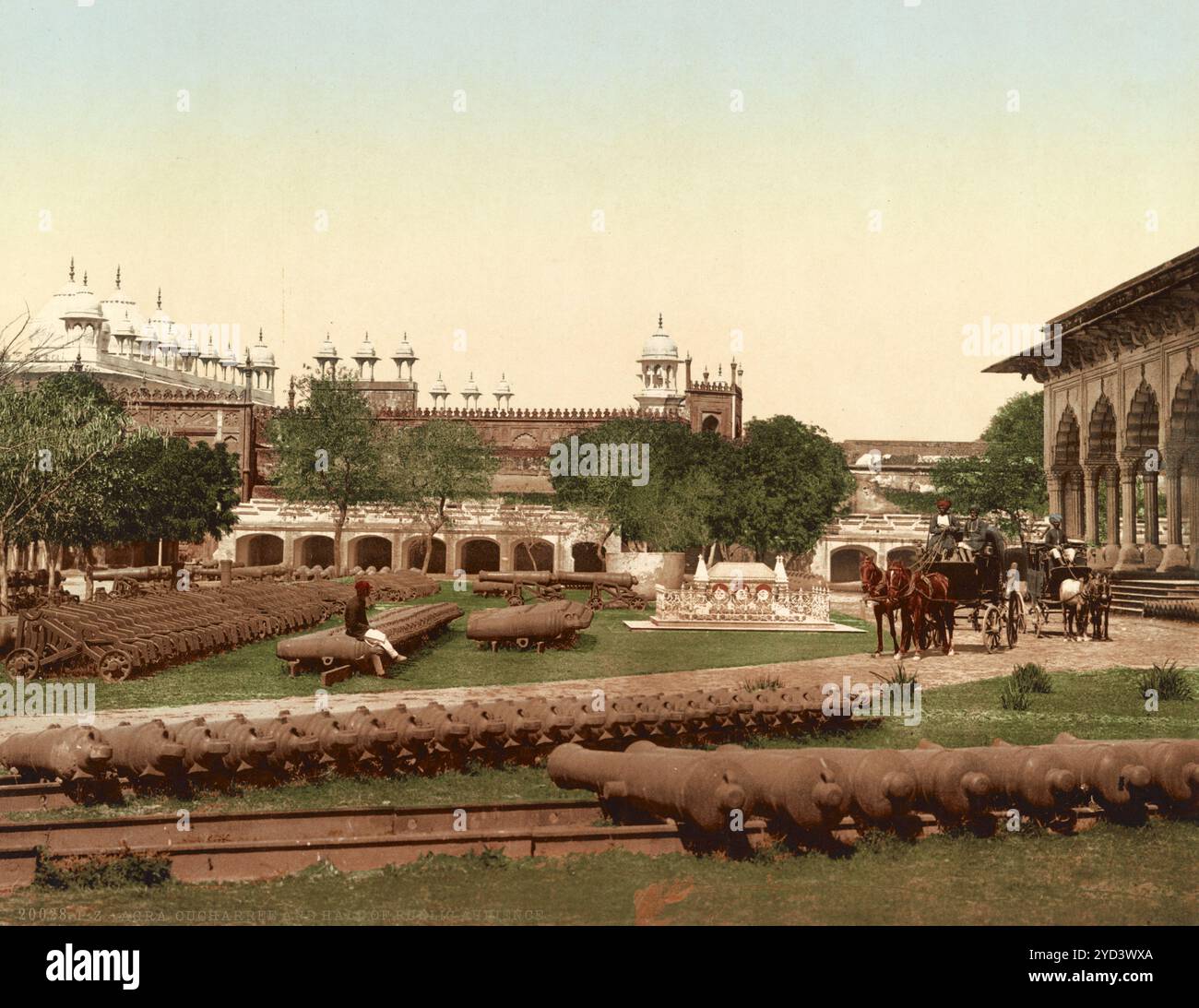 Agra. Cucharree und Hall of public audience, Indien, digital restaurierte Reproduktion eines Originals aus dem 19. Jahrhundert, Aufnahmedatum nicht angegeben, Agra. Cucharree et Hall of public audience, Inde, reproduction restaurée numériquement à partir d'un original du XIXe siècle, date d'enregistrement non indiquée Banque D'Images Agra. Cucharree und Hall of public audience, Indien, digital restaurierte Reproduktion eines Originals aus dem 19. Jahrhundert, Aufnahmedatum nicht angegeben, Agra. Cucharree et Hall of public audience, Inde, reproduction restaurée numériquement à partir d'un original du XIXe siècle, date d'enregistrement non indiquée Banque D'Images