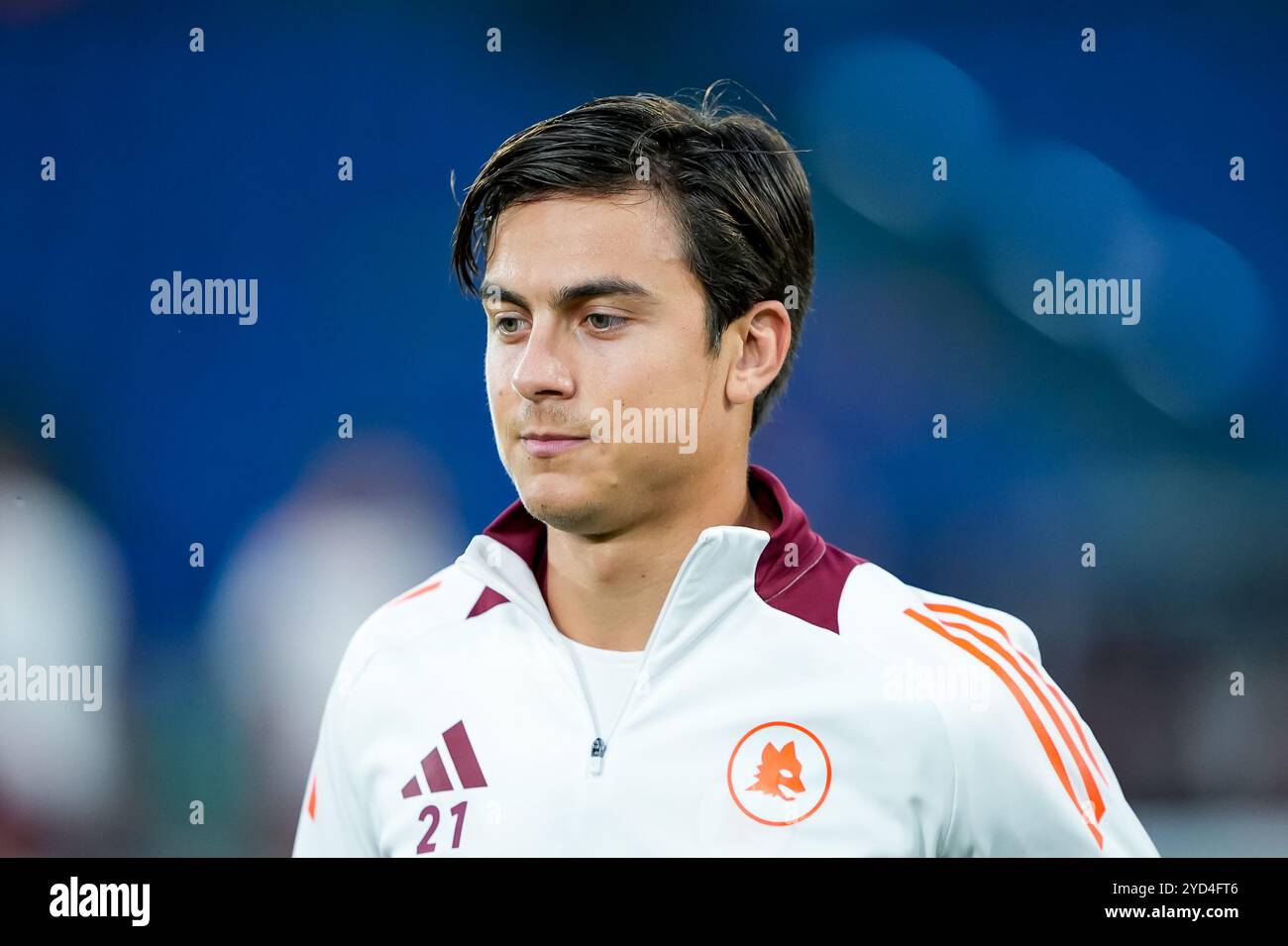 Rome, Italie. 24 octobre 2024. Paulo Dybala de l'AS Roma regarde lors du match de l'UEFA Europa League 2024/25 League phase MD3 entre L'AS Roma et le FC Dynamo Kyiv au Stadio Olimpico le 24 octobre 2024 à Rome, Italie. Crédit : Giuseppe Maffia/Alamy Live News Banque D'Images